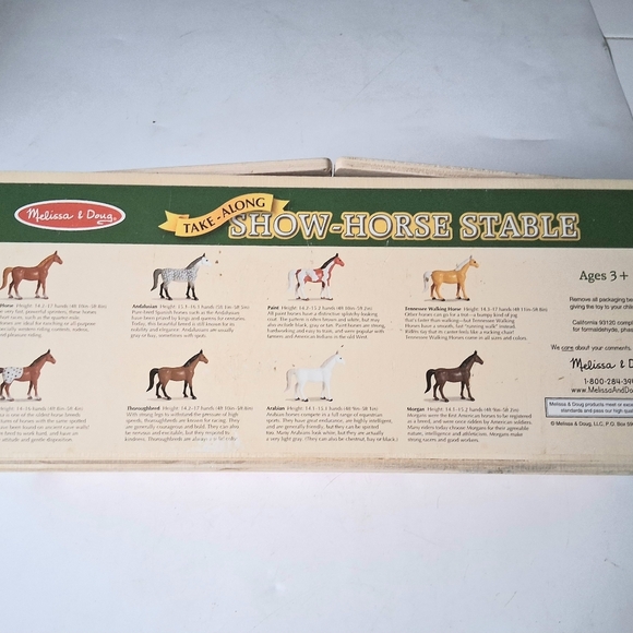 Melissa & Doug Take Along Show Horse Stable Play Set - 3744 Toy horse Figurines - Picture 15 of 16